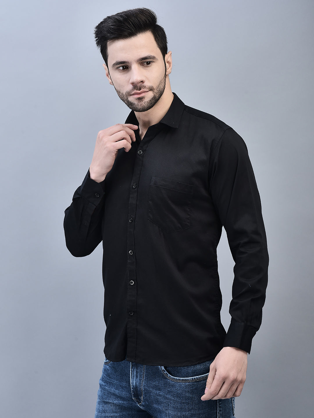 Fine Black Regular Fit Pure Cotton Solid Shirt for Men